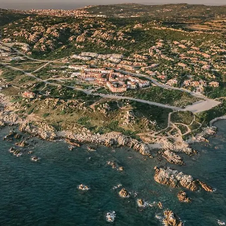 Mangia's Santa Teresa Sardinia, Curio Collection By Hilton Курортный комплекс Санта-Тереза-Галлура