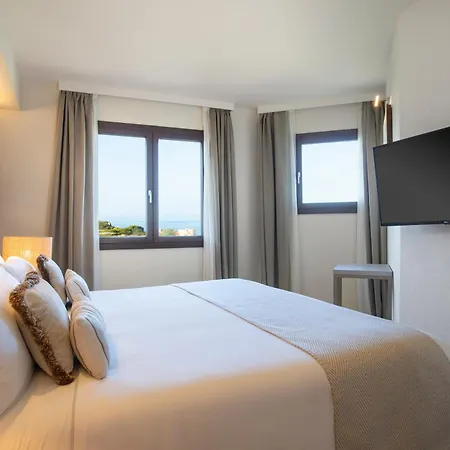 Feriested Mangia's Santa Teresa Sardinia, Curio Collection By Hilton