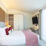 Mangia's Santa Teresa Sardinia, Curio Collection By Hilton 5*
