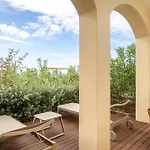 Mangia's Santa Teresa Sardinia, Curio Collection By Hilton 5* Santa Teresa Gallura