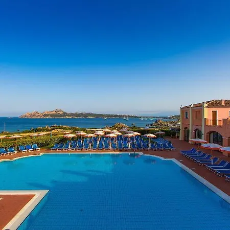Mangia's Santa Teresa Sardinia, Curio Collection By Hilton 5*