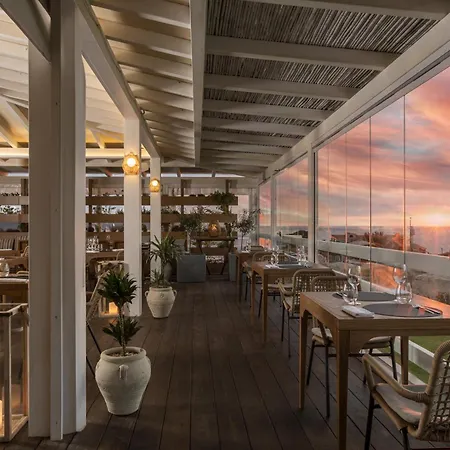 Курортный комплекс Mangia's Santa Teresa Sardinia, Curio Collection By Hilton