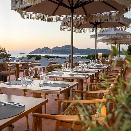 Mangia's Santa Teresa Sardinia, Curio Collection By Hilton Santa Teresa Gallura