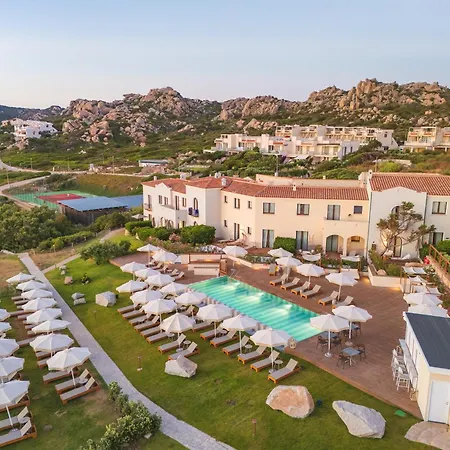 Mangia's Santa Teresa Sardinia, Curio Collection By Hilton