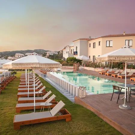 Курортный комплекс Mangia's Santa Teresa Sardinia, Curio Collection By Hilton