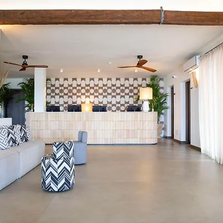 Курортный комплекс Mangia's Santa Teresa Sardinia, Curio Collection By Hilton 5*