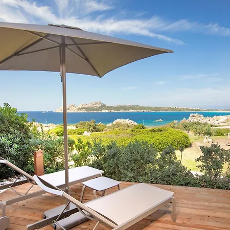 Mangia's Santa Teresa Sardinia, Curio Collection By Hilton Санта-Тереза-Галлура