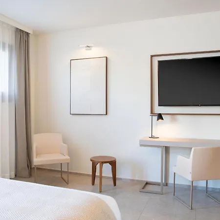 Mangia's Santa Teresa Sardinia, Curio Collection By Hilton