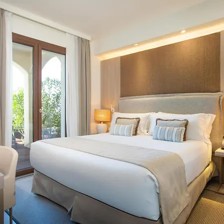 Mangia's Santa Teresa Sardinia, Curio Collection By Hilton 5* Santa Teresa Gallura
