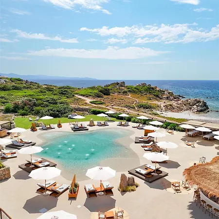 Ośrodek wypoczynkowy Mangia's Santa Teresa Sardinia, Curio Collection By Hilton 5*