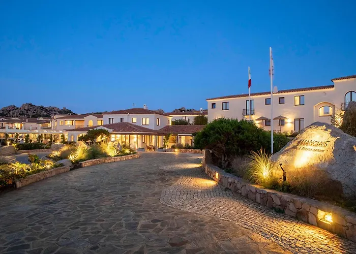 Mangia's Santa Teresa Sardinia, Curio Collection By Hilton 5*