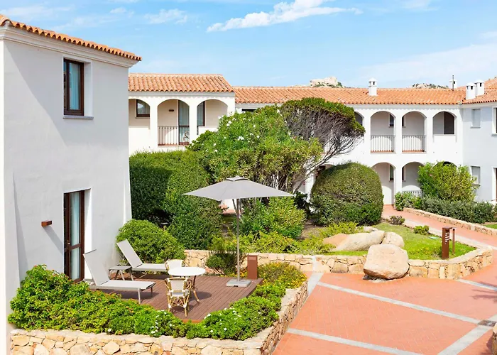 Mangia's Santa Teresa Sardinia, Curio Collection By Hilton 5* Santa Teresa Gallura