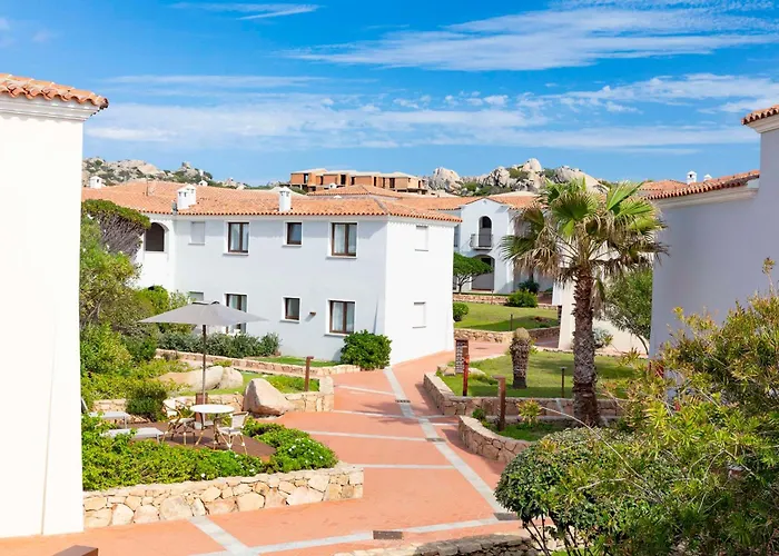 Mangia's Santa Teresa Sardinia, Curio Collection By Hilton 5*