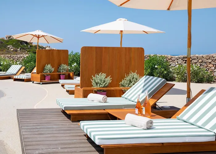 Mangia's Santa Teresa Sardinia, Curio Collection By Hilton 5*