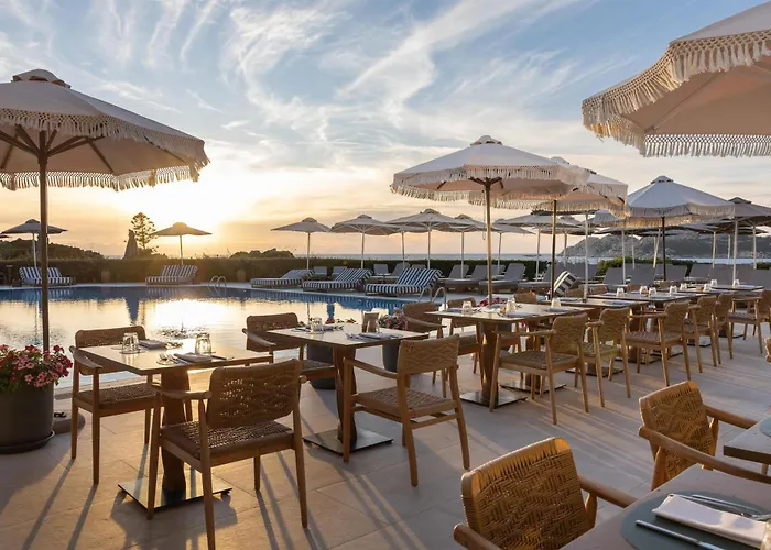 Mangia's Santa Teresa Sardinia, Curio Collection By Hilton