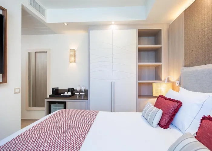 Resort Mangia's Santa Teresa Sardinia, Curio Collection By Hilton