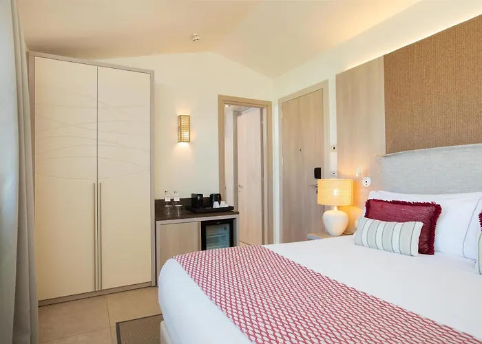 Mangia's Santa Teresa Sardinia, Curio Collection By Hilton Resort Santa Teresa Gallura