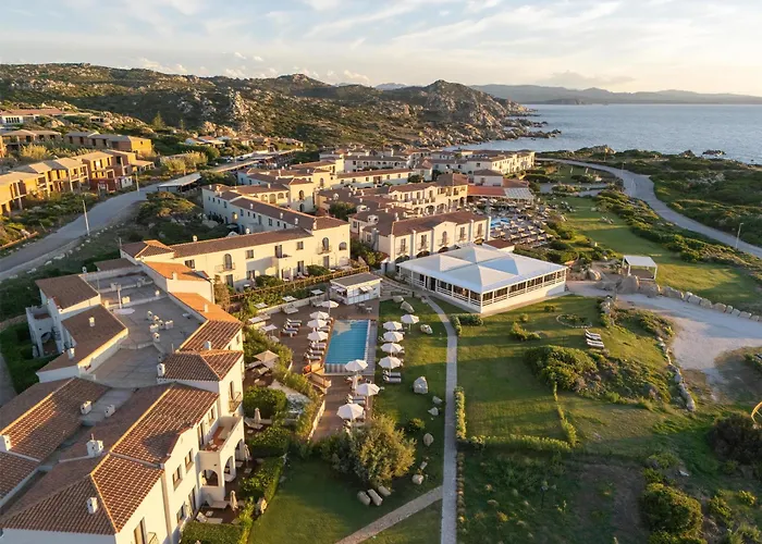 Mangia's Santa Teresa Sardinia, Curio Collection By Hilton