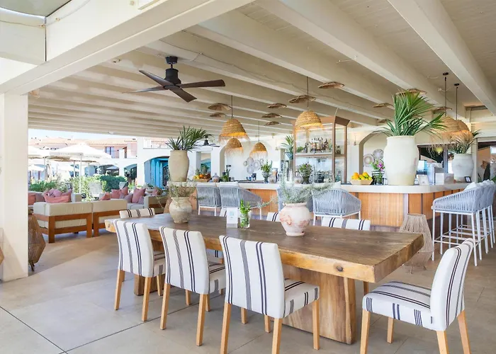 Mangia's Santa Teresa Sardinia, Curio Collection By Hilton Resort