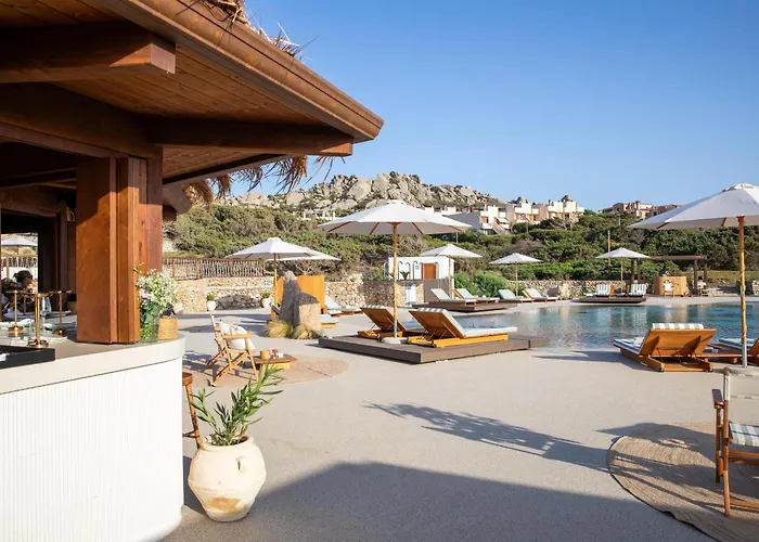 Mangia's Santa Teresa Sardinia, Curio Collection By Hilton 5*